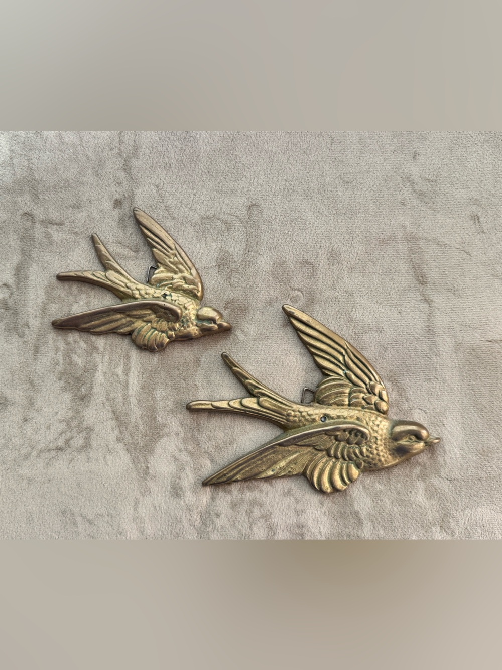 Vintage Decorative Brass Swallow Wall Plaques - Vintage-Style Bird Accent (Gold)